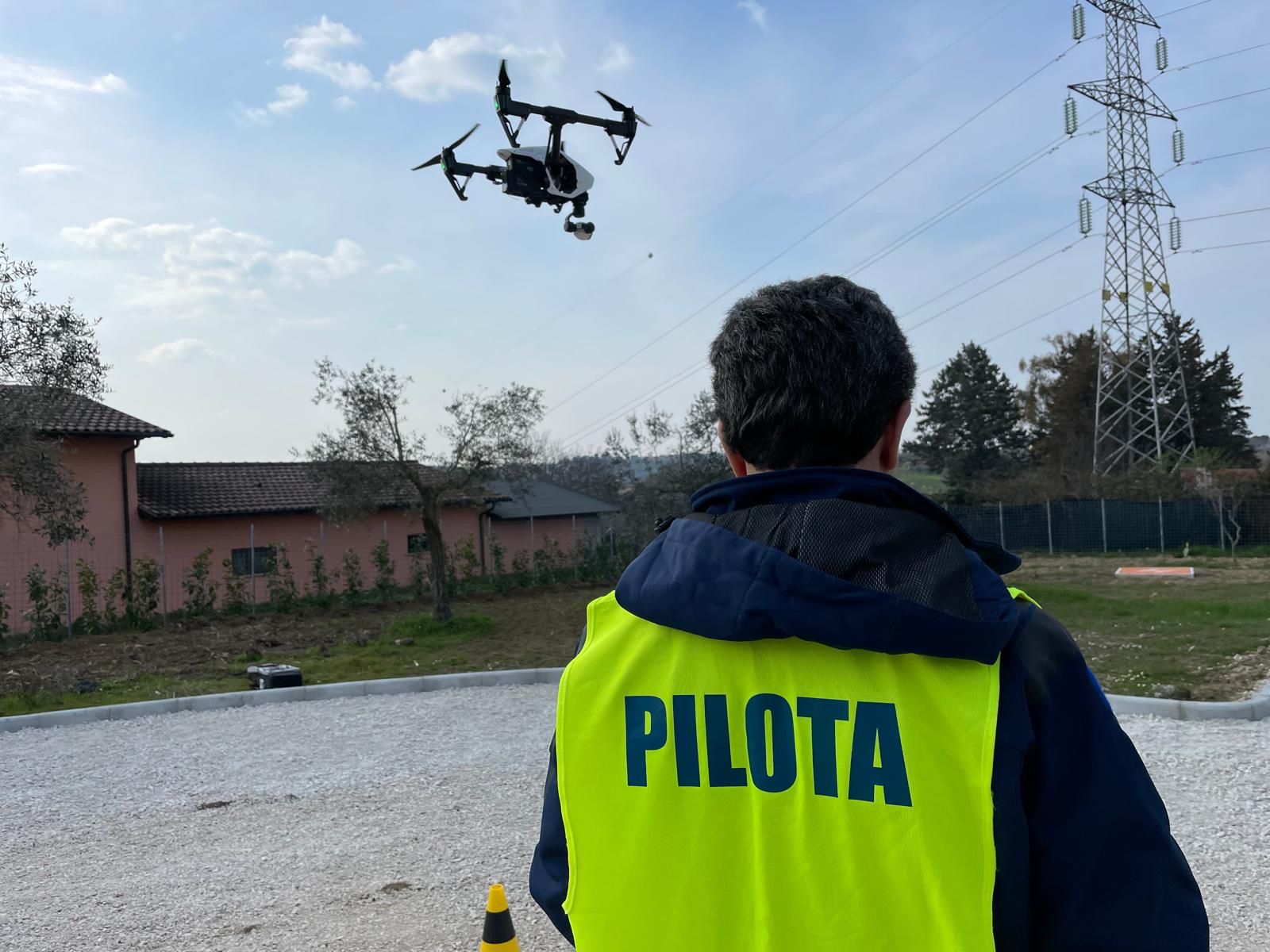 Volare per salvare: la tecnologia che fa la differenza nelle emergenze